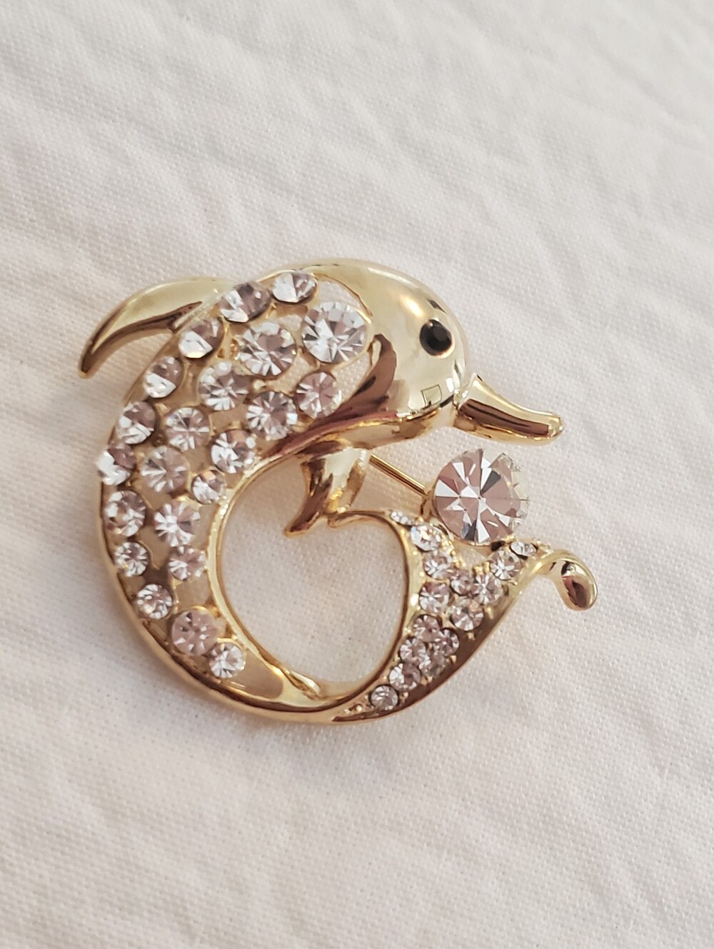 Vintage Gold-tone Dolphin Sparkling Crystal Pin
